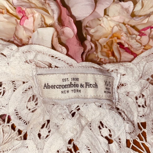 Abercrombie & Fitch White Crochet Lace Crop Tank - Picture 3 of 3